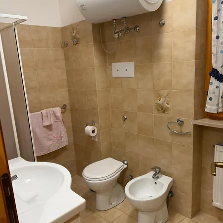 Apartment Casa Dei Boschi - *